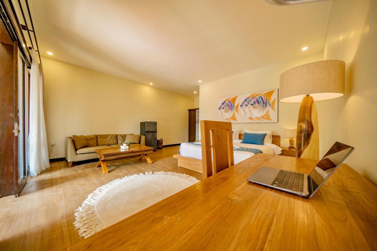Domino - *new* Luxurious 2br W/ Pool @central * Seminyak (Bali)