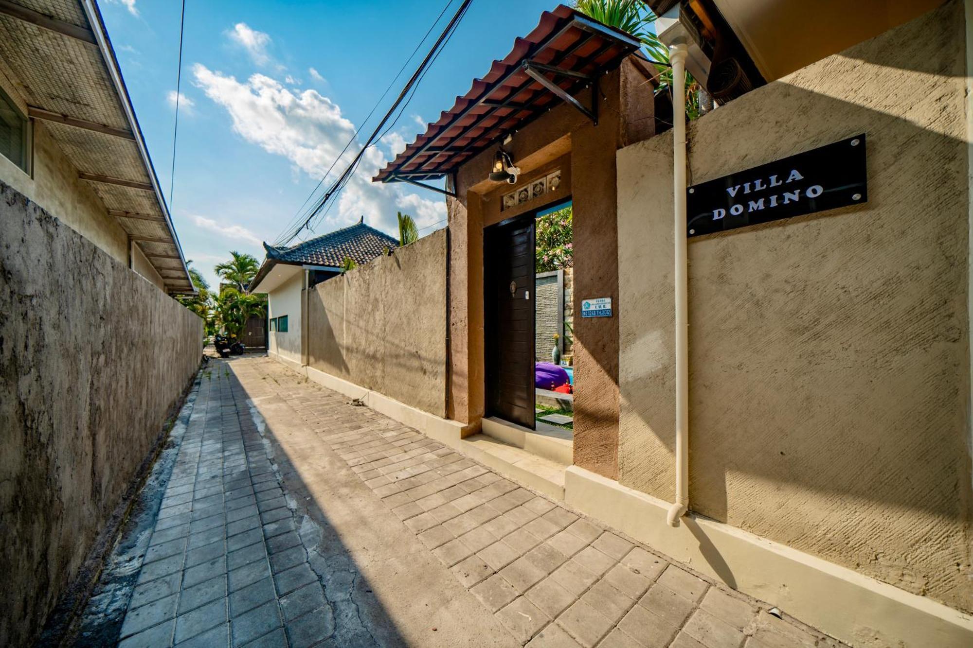 Domino - *new* Luxurious 2br W/ Pool @central * Seminyak (Bali)