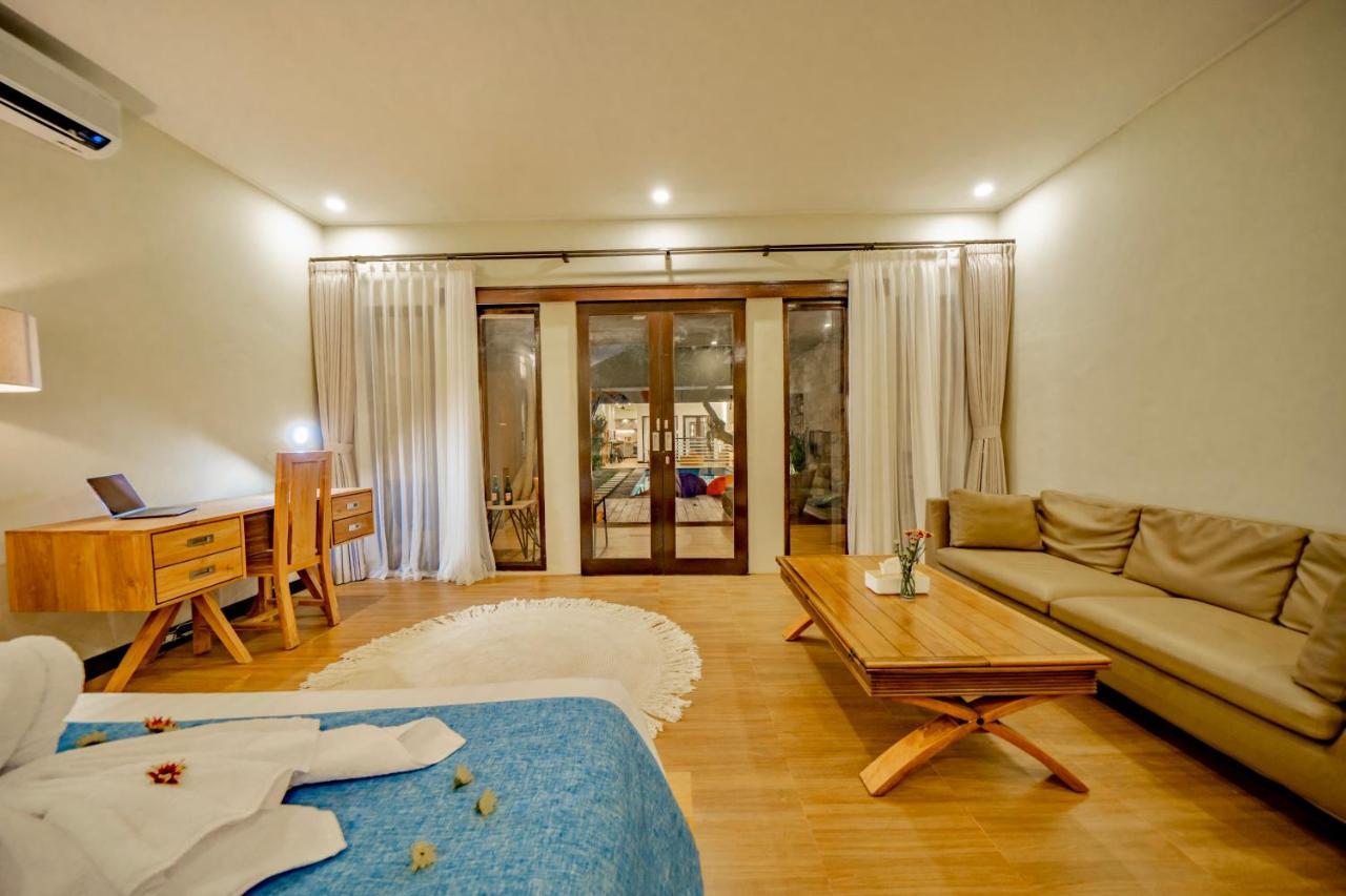 Villa Domino - *new* Luxurious 2br W/ Pool @central Seminyak (Bali)